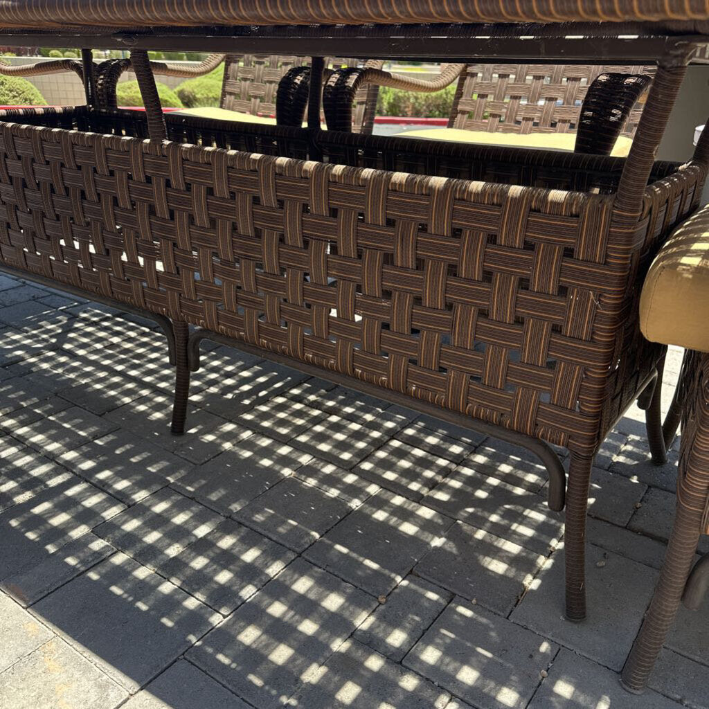Lloyd Flander Wicker 7 Piece Rectangular Dining Set - 84X42X29