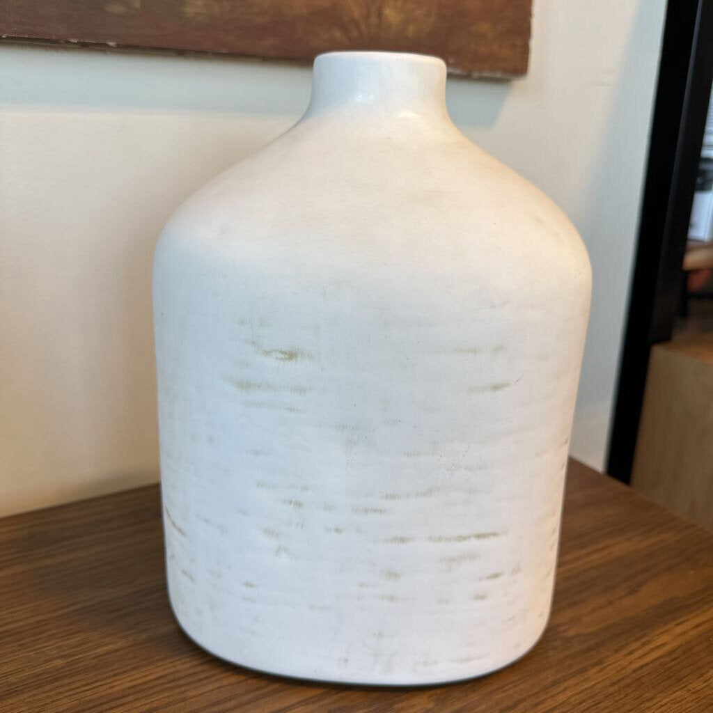 Hearth & Stone Magnolia White Ceramic Vase - 9X12.5