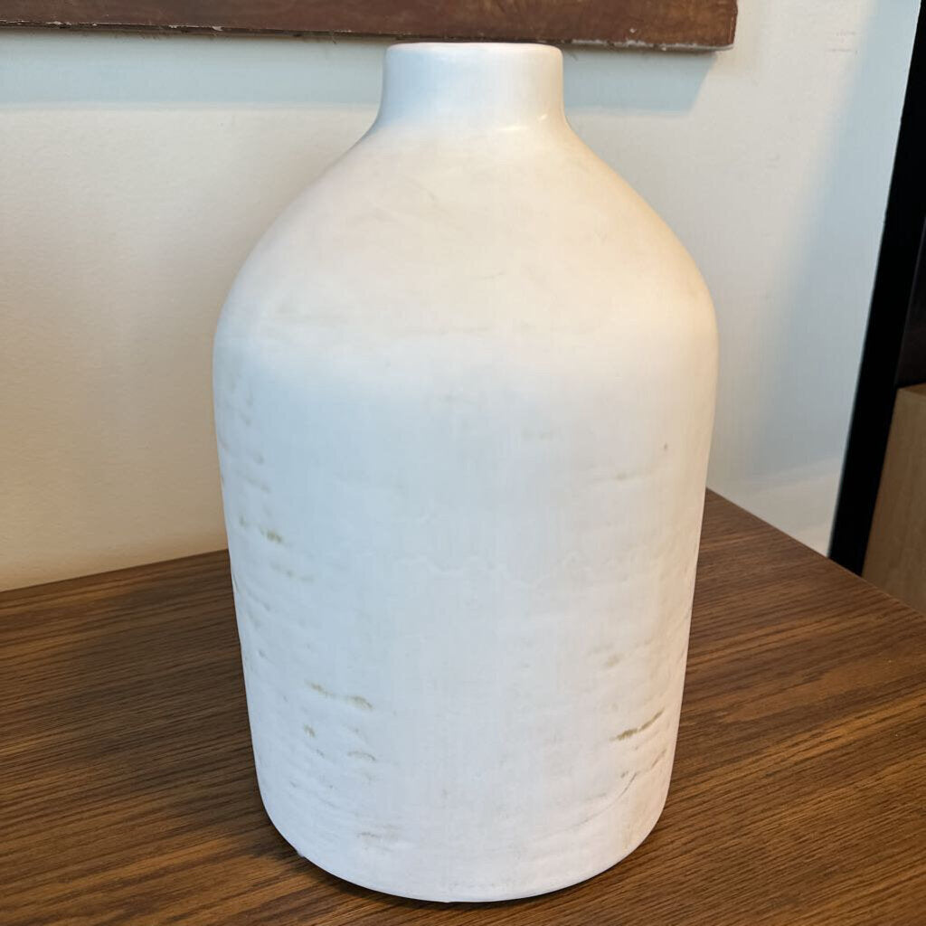 Hearth & Stone Magnolia White Ceramic Vase - 9X12.5