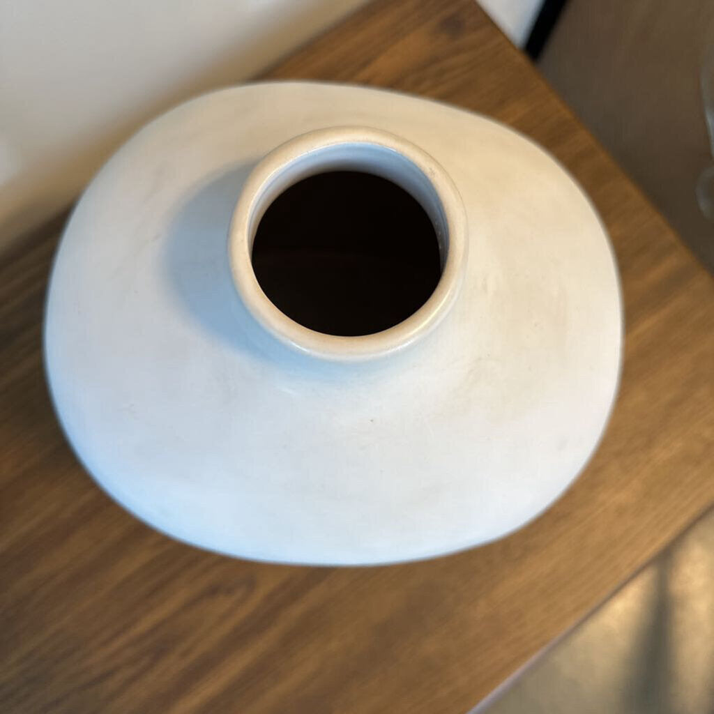 Hearth & Stone Magnolia White Ceramic Vase - 9X12.5