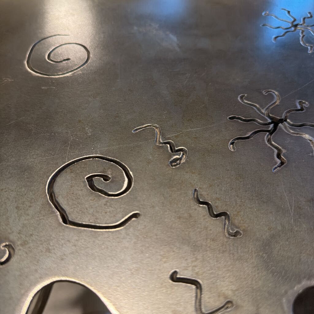 Black & Silver Metal Abstract Side Table- 25.5X16X21H