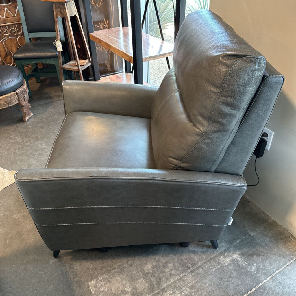 La Z Boy Highbee Power Recliner W Headrest - 40X34.5X42