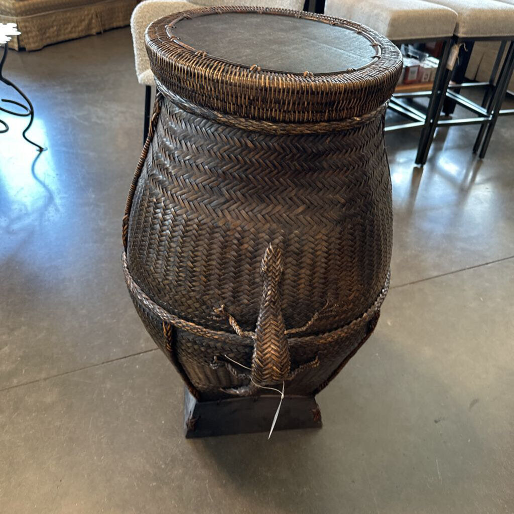 Vintage Balinese Woven Basket Talbe W/ Lizards- 26X21X32H