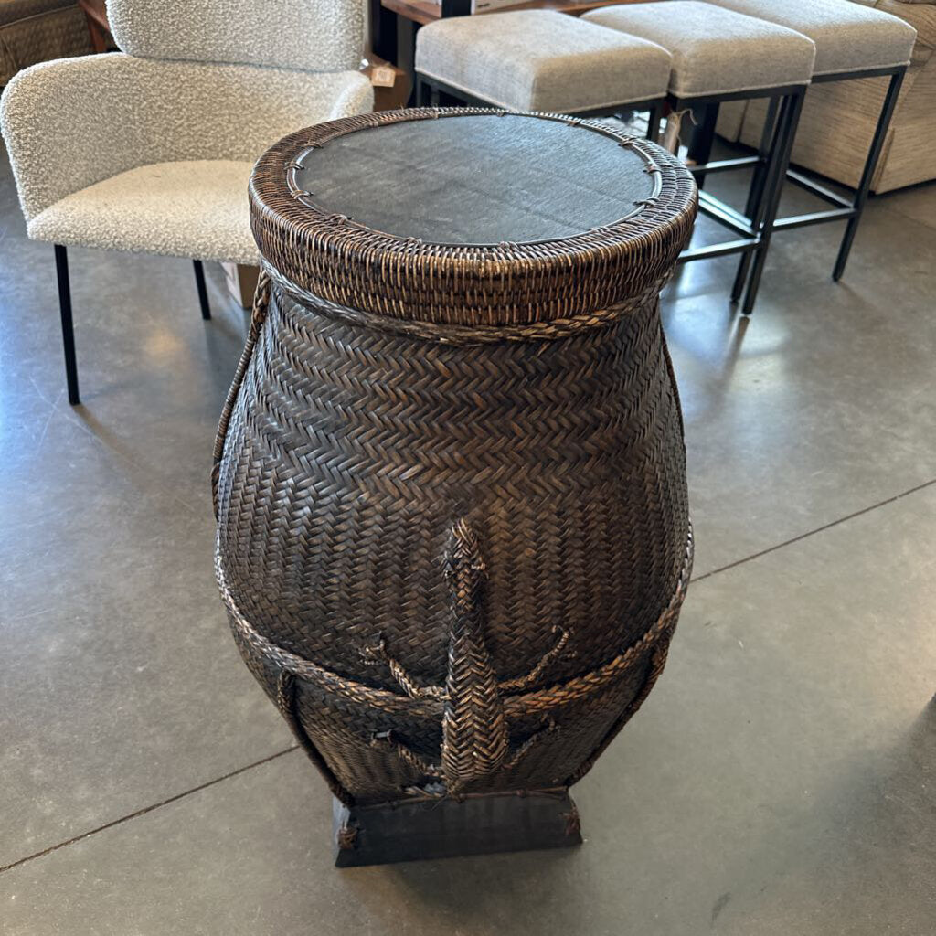 Vintage Balinese Woven Basket Talbe W/ Lizards- 26X21X32H