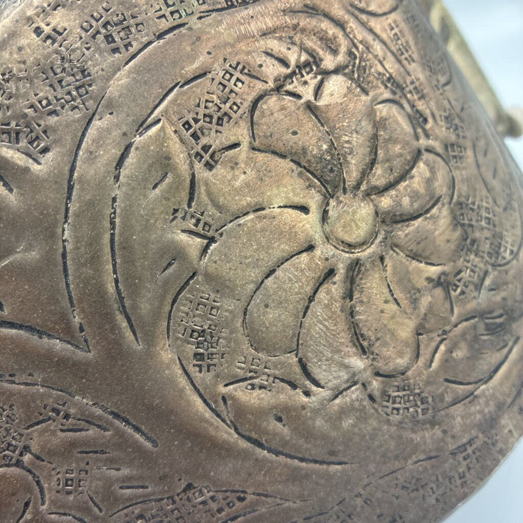 Hosley Mexican Tin Vase -9X17H