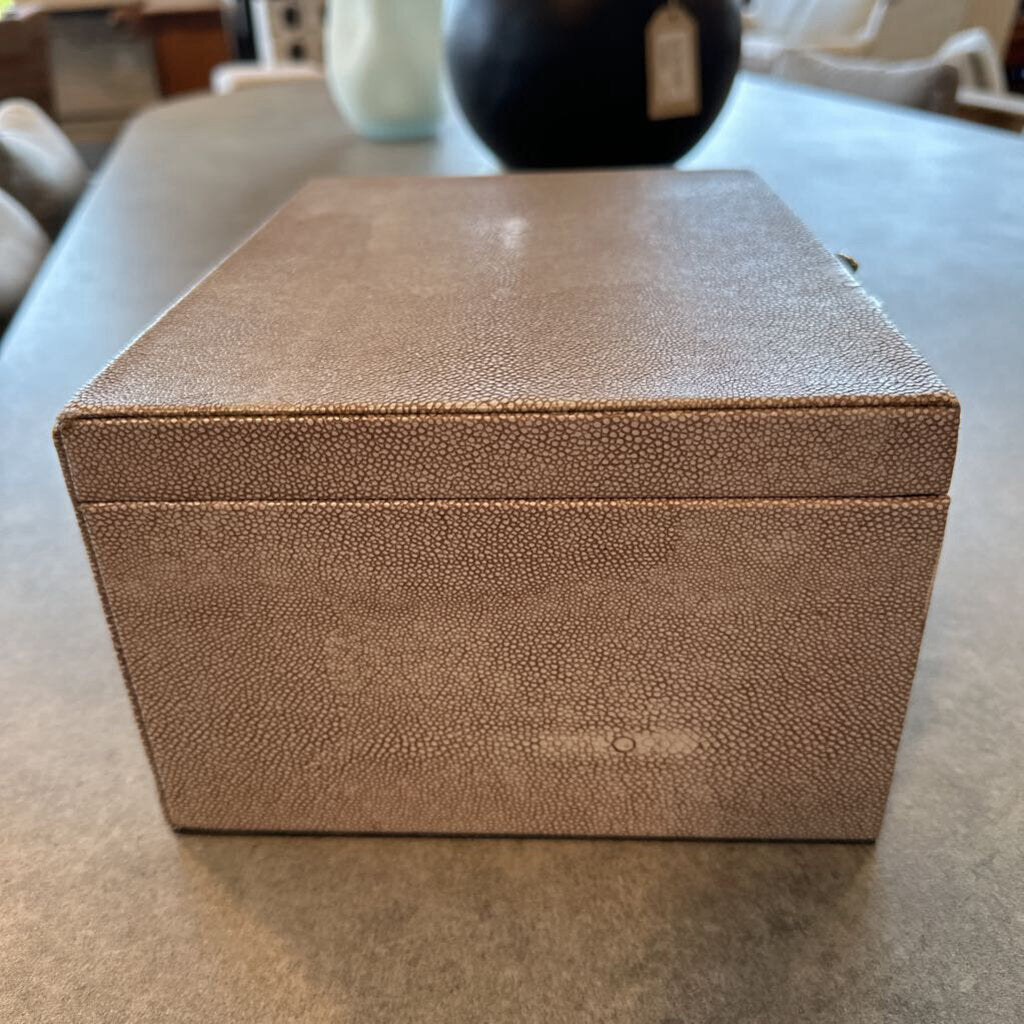 Silver Box W/ Dragonfly Clasp- 10X8X5