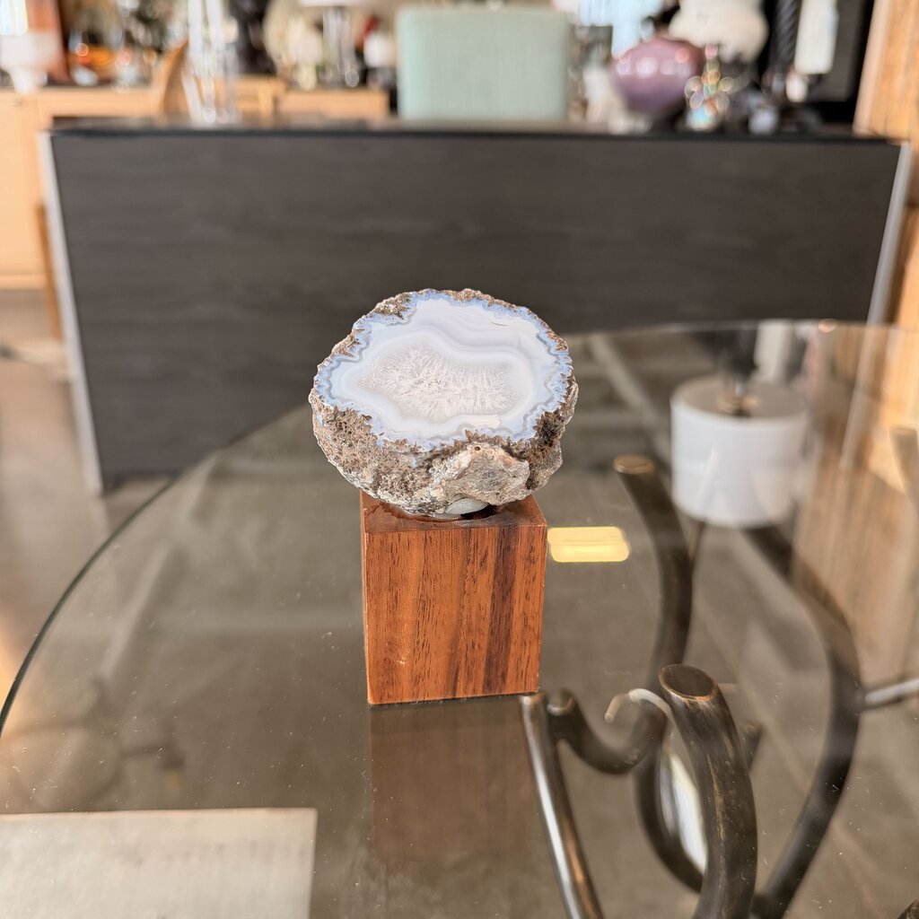 Blue Agate on Stand - 2.5X3.5H