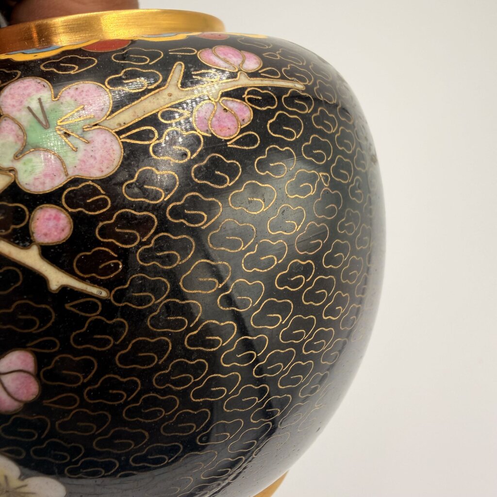 Chinese Cloisonne Lidded Ginger Jar - 4X4.5H