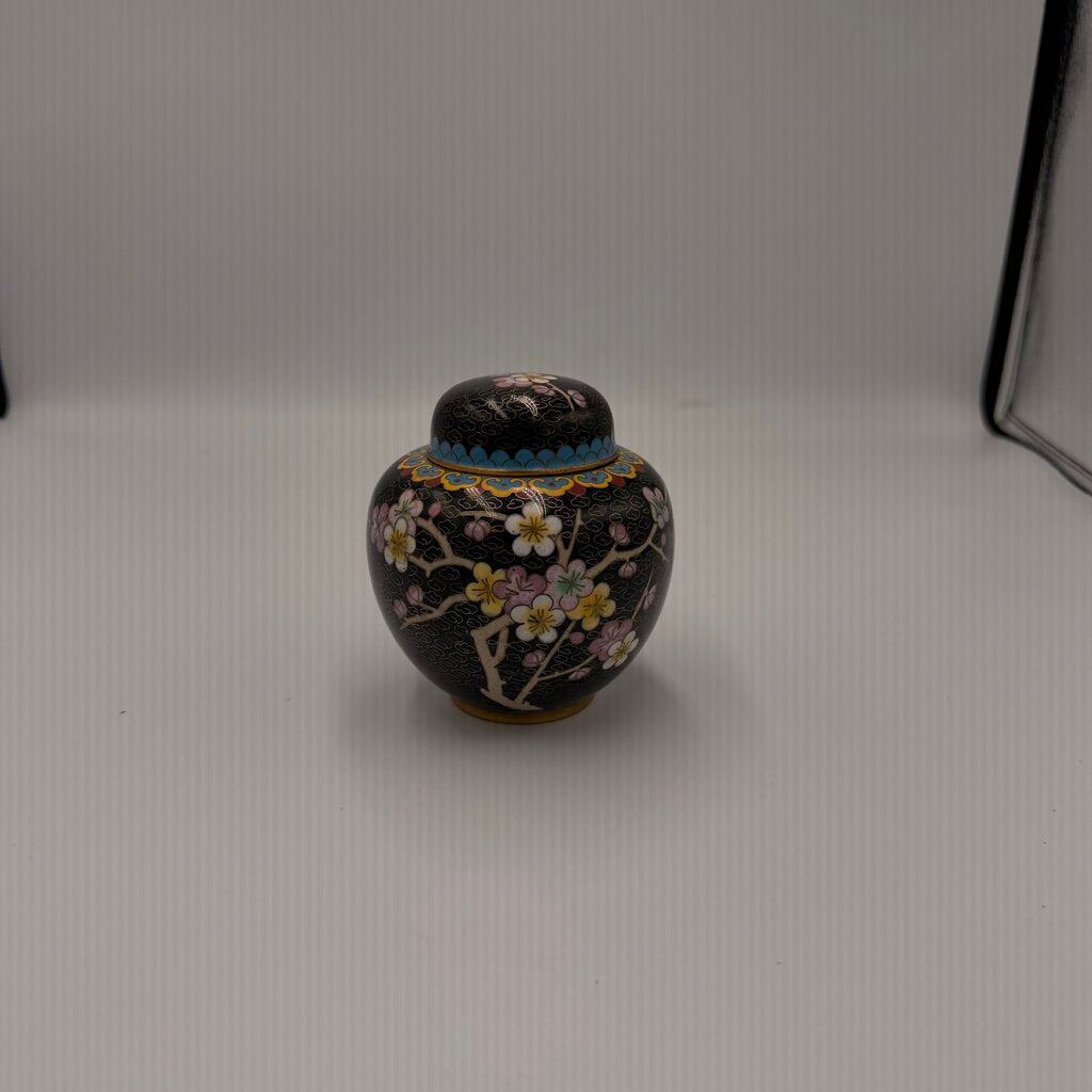 Chinese Cloisonne Lidded Ginger Jar - 4X4.5H