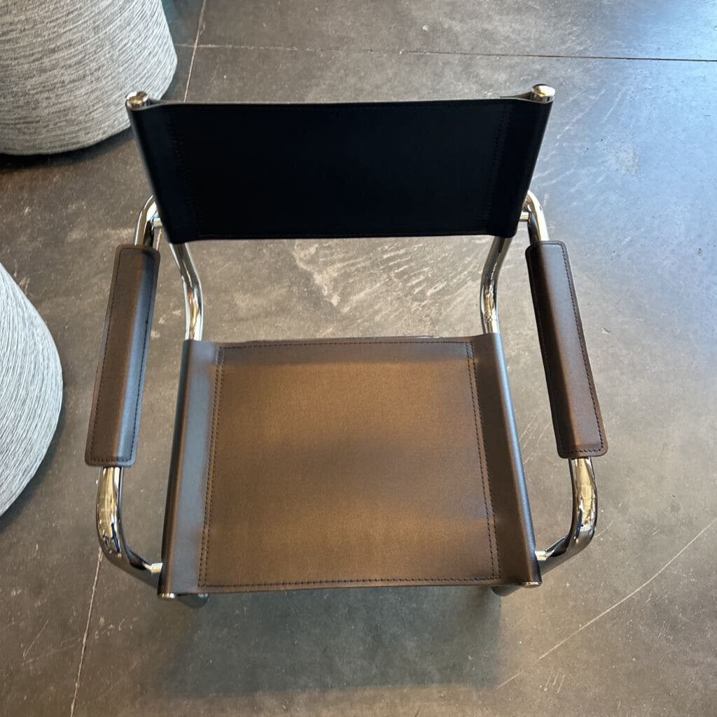 Mart Stam Leather Arm Chairs - Set of 6 - 22.5X18X32
