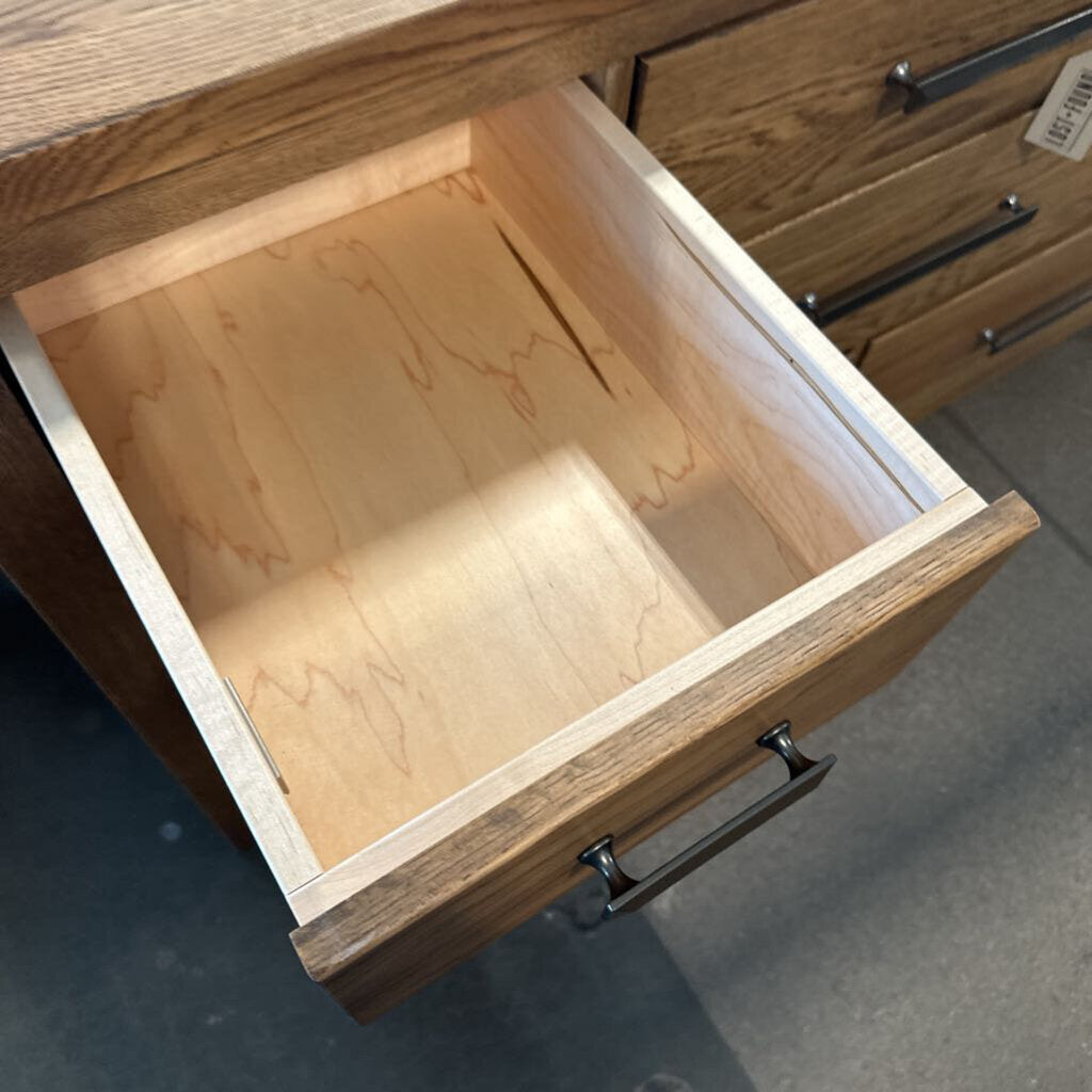 Benchmade Abingdon Oak 8 Drawer Dresser- 64X20X38H