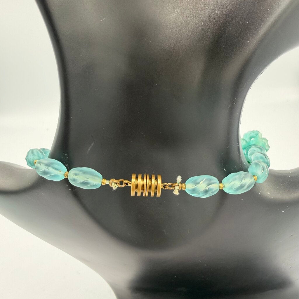 Vintage 1950s Aqua Blue Celluloid Flower Choker Necklace Molded Plastic Floral