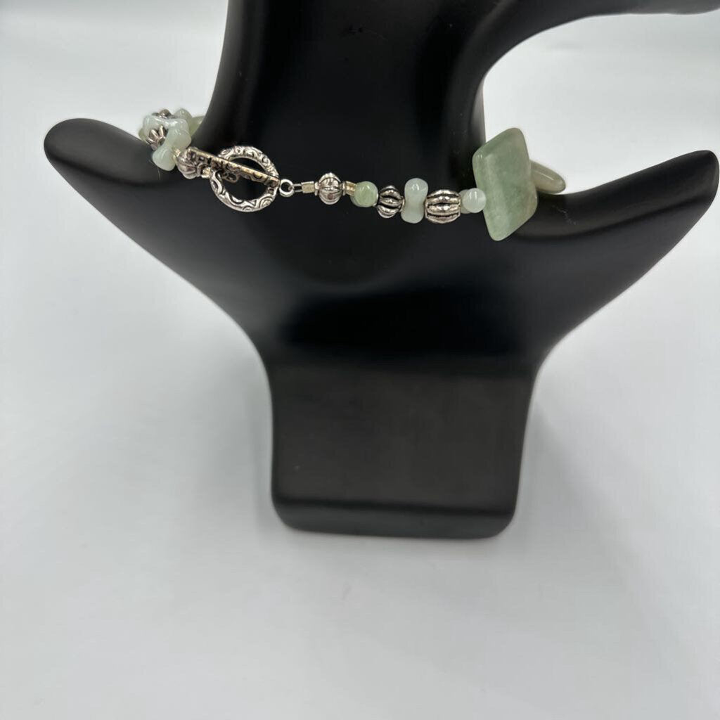 Artisan Carved Green Jadeite Jade Donut Pendant Necklace Aventurine Square Beads
