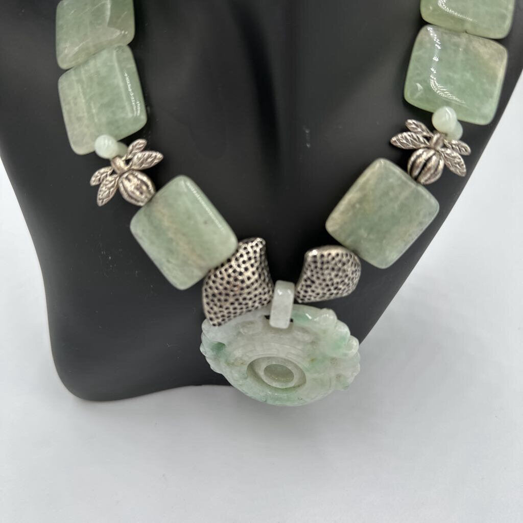 Artisan Carved Green Jadeite Jade Donut Pendant Necklace Aventurine Square Beads