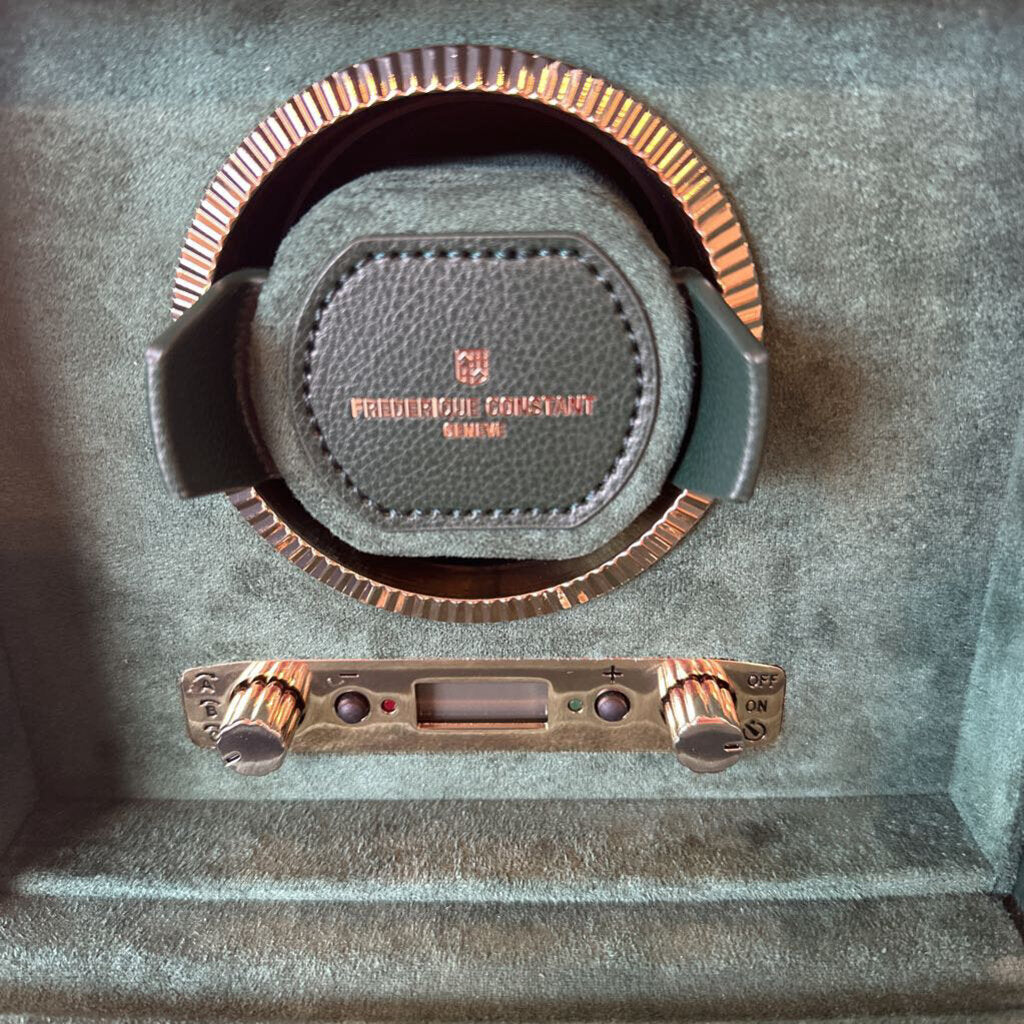 Wolf British Racing Green Single Watch Winder- 7.75X7.75X10H
