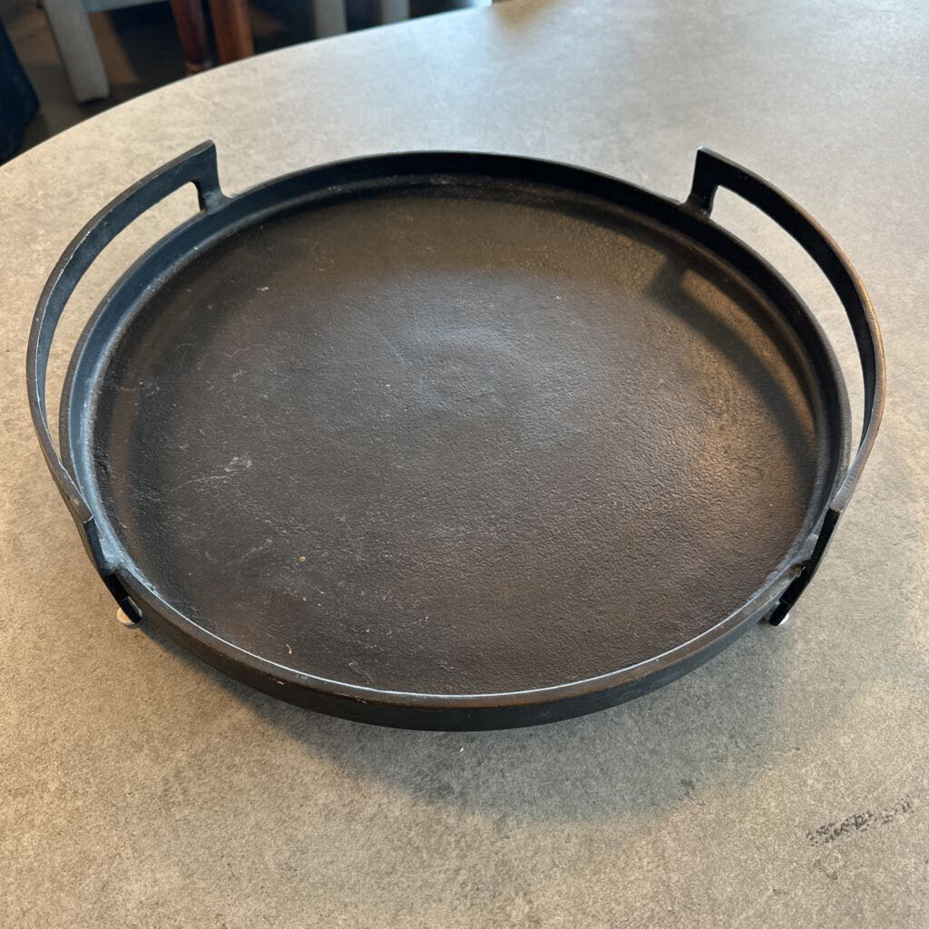 Black Round Iron Tray W/ Handles- 16.5X4.5H
