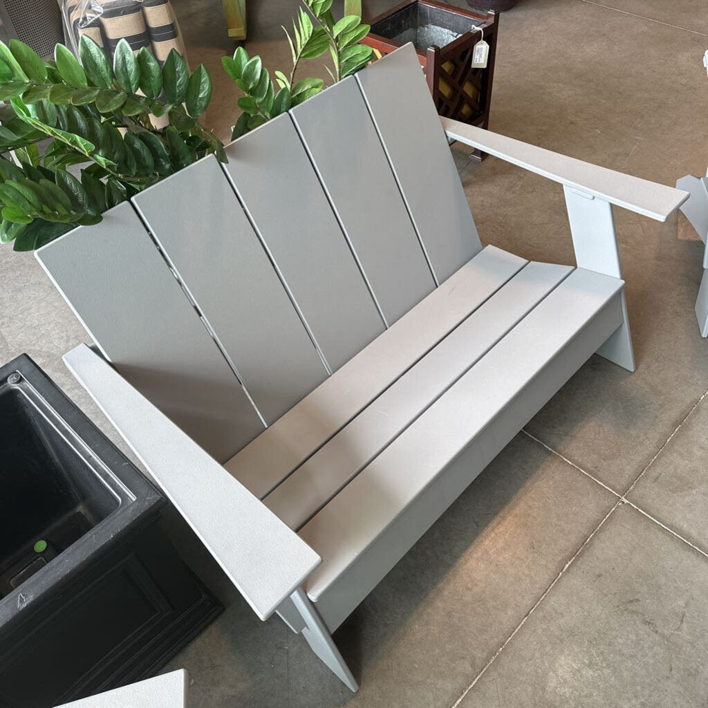 Room & Board Emmet Sm Grey Sofa - 52X28X28H
