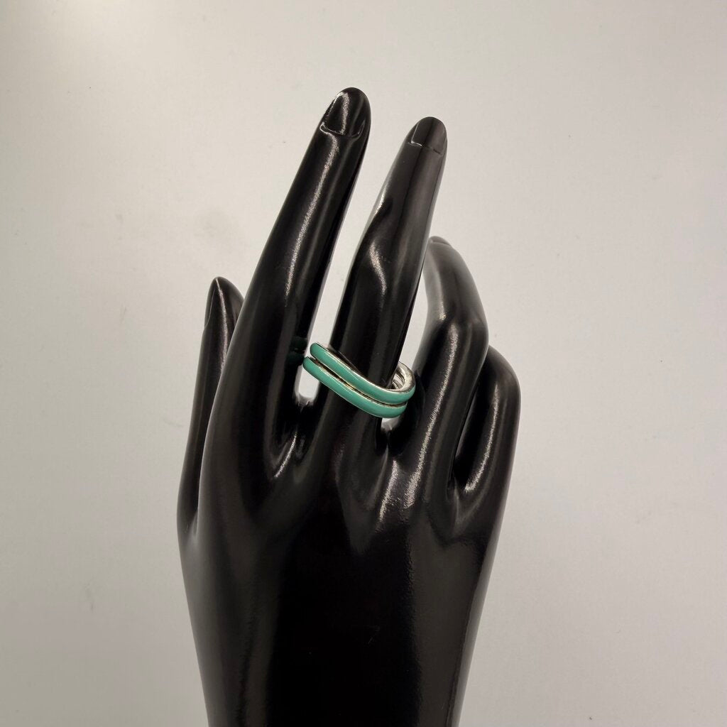 Retro Light Green Enamel Double Band Ring- Size 8