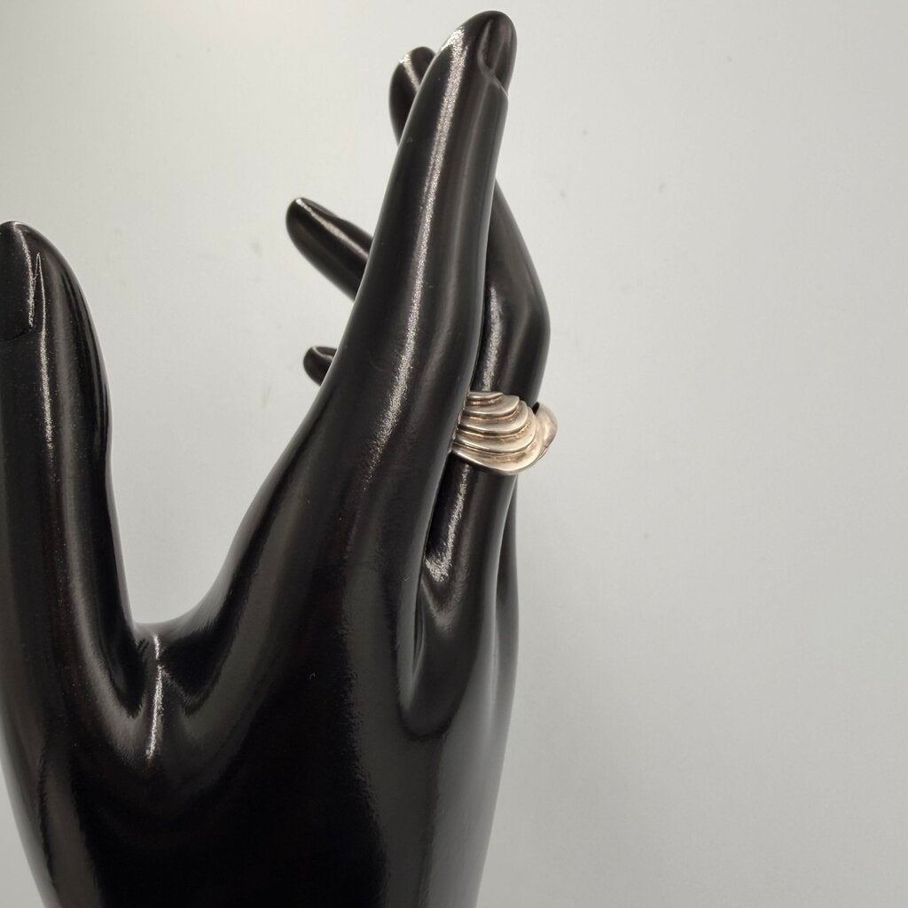 Sterling Silver Vintage Ribbed Bypass Ring Size 7.5