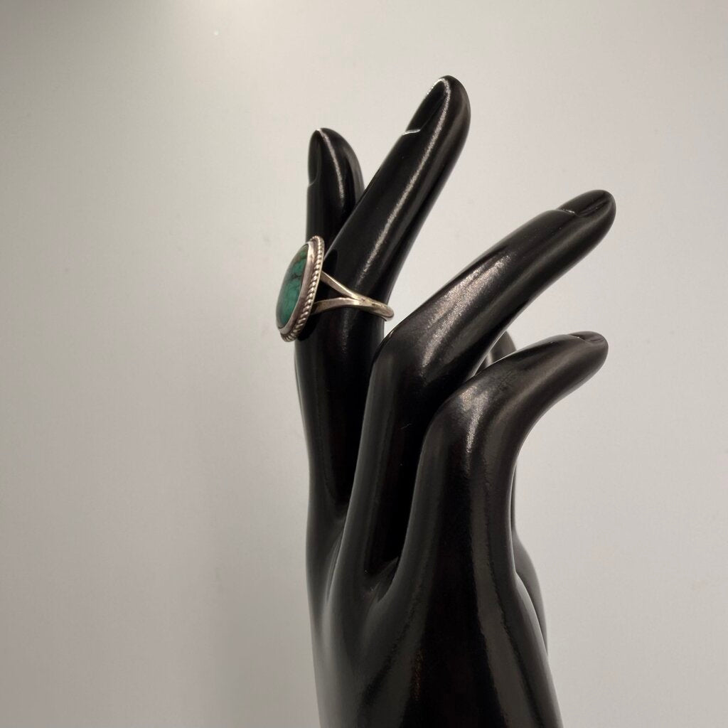Sterling Silver TB Turquoise Cabochon Ring Size 6