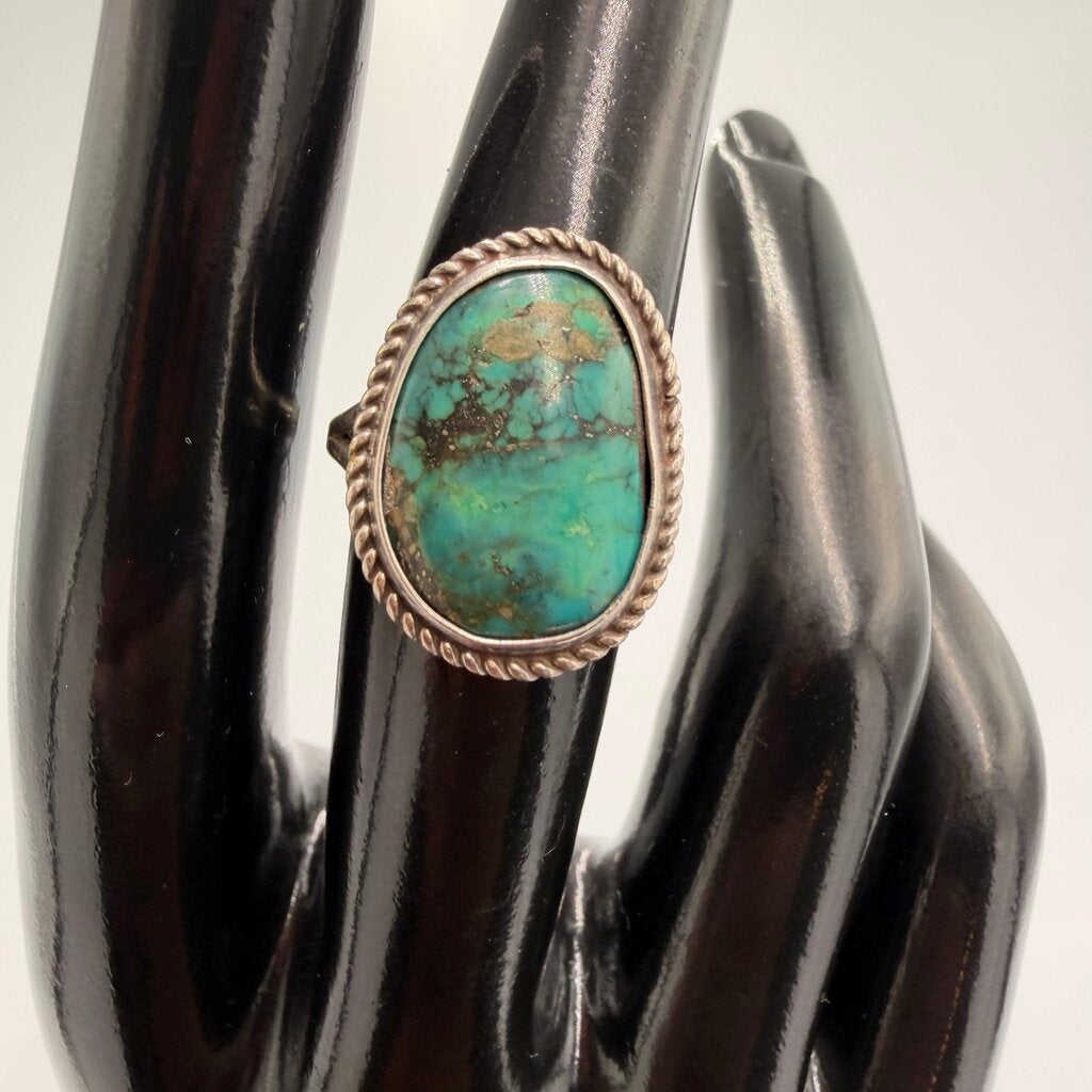 Sterling Silver TB Turquoise Cabochon Ring Size 6