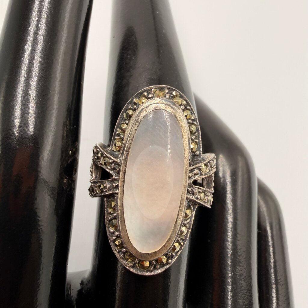 Sterling Silver Mother of Pearl Marcasite Ring Size 7.5