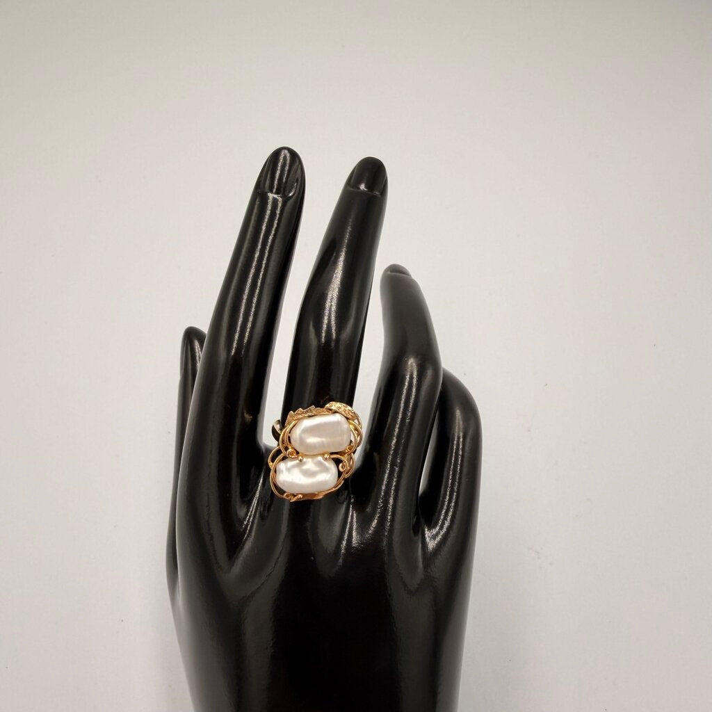 14k Gold Biwa Pearl Twin Cocktail Ring Size 7.5