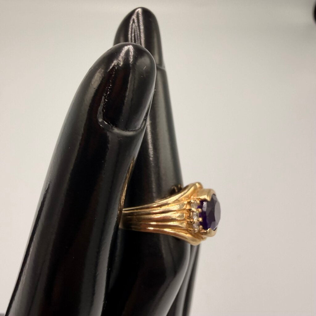 14k Gold Amethyst and Diamond Cocktail Ring Size 5.5