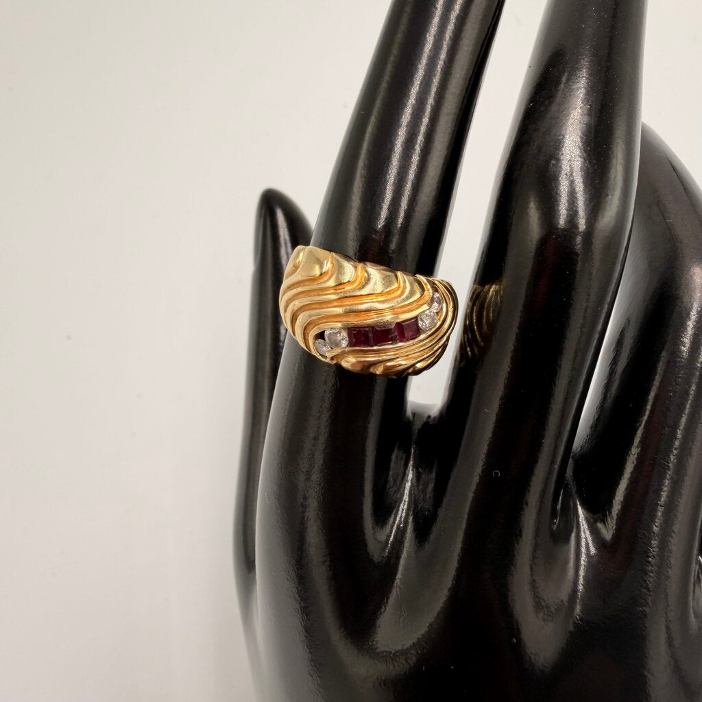 14k Gold Ruby and Diamond Wave Statement Ring Size 7