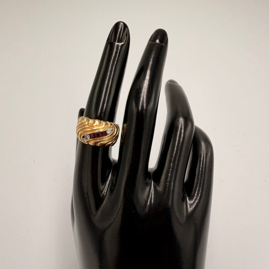 14k Gold Ruby and Diamond Wave Statement Ring Size 7
