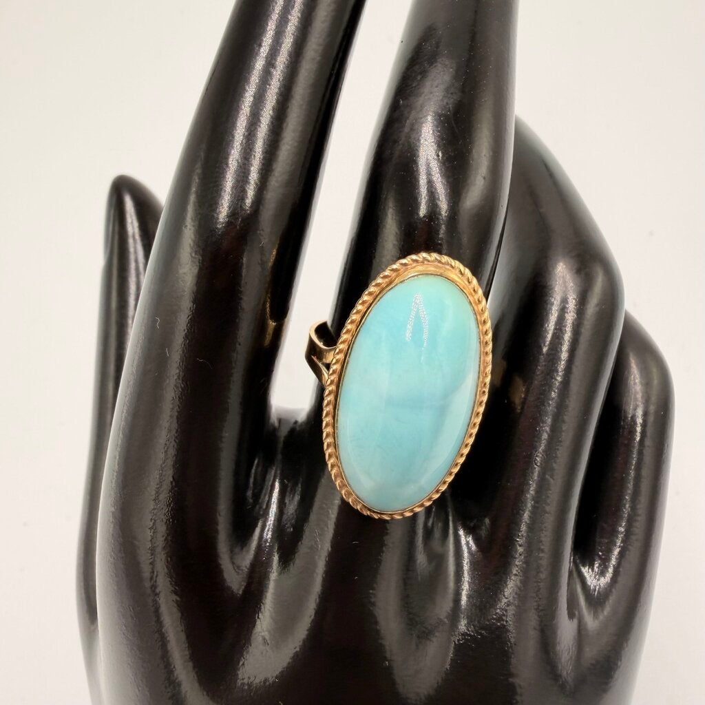 14k Gold Larimar Cabochon Ring Size 7.5