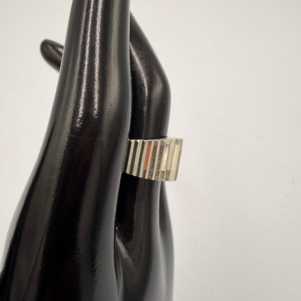 Vintage Sterling Silver Mexican Ring Size 7