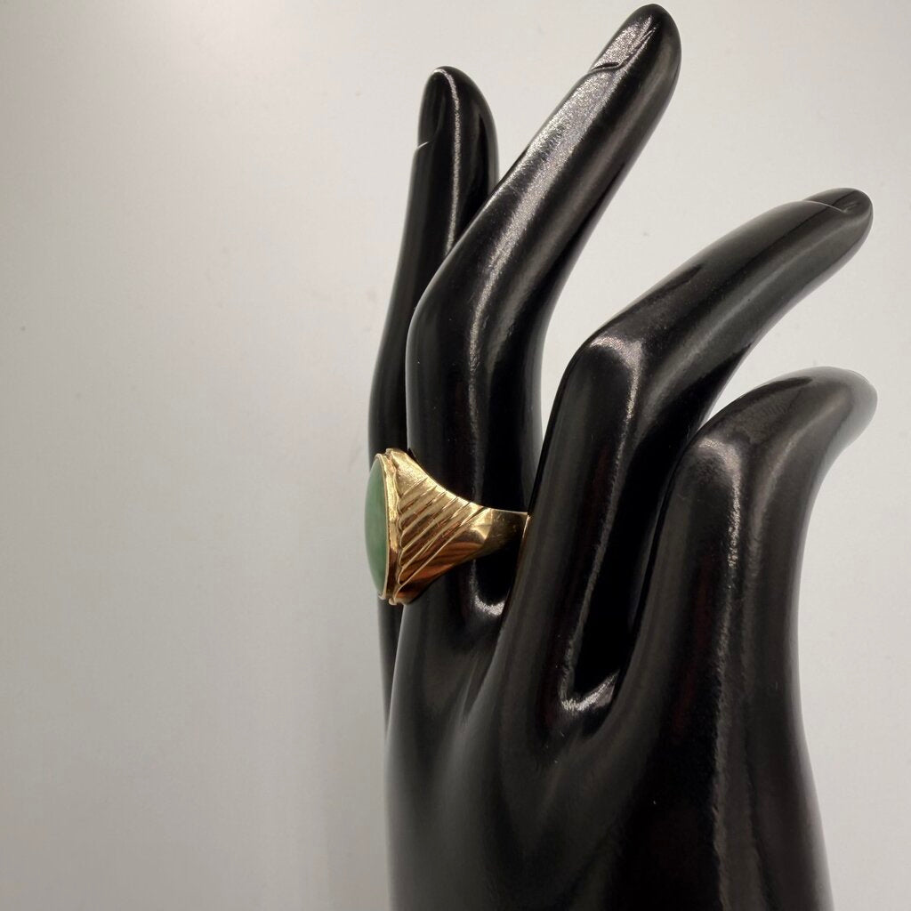 14k Gold Green Jadeite Jade Cocktail Ring Size 9
