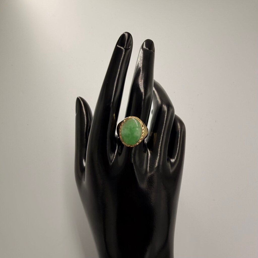 14k Gold Green Jadeite Jade Cocktail Ring Size 9