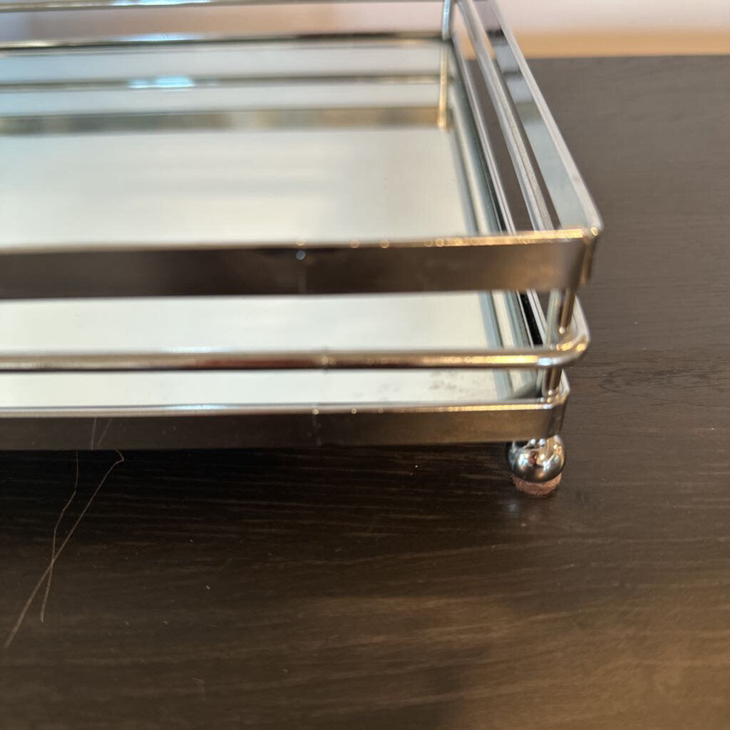 Square Chrome & Mirror Tray- 8.5X10.5X2.5H
