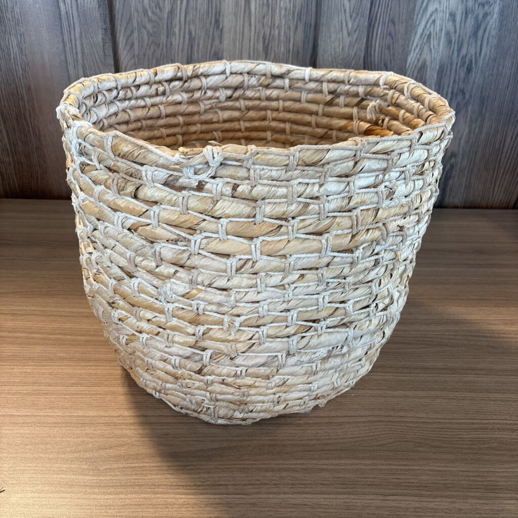 Round Wicker Basket- 17X17X13H