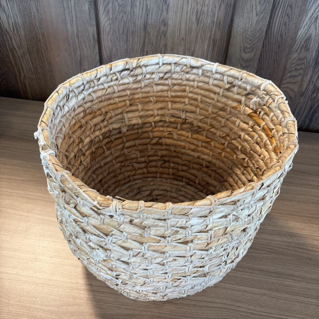 Round Wicker Basket- 17X17X13H