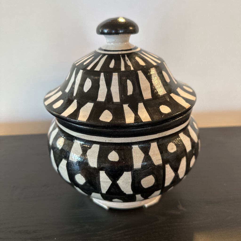 Black & White Ceramic Pot W/ Lid- 6.5X8.5