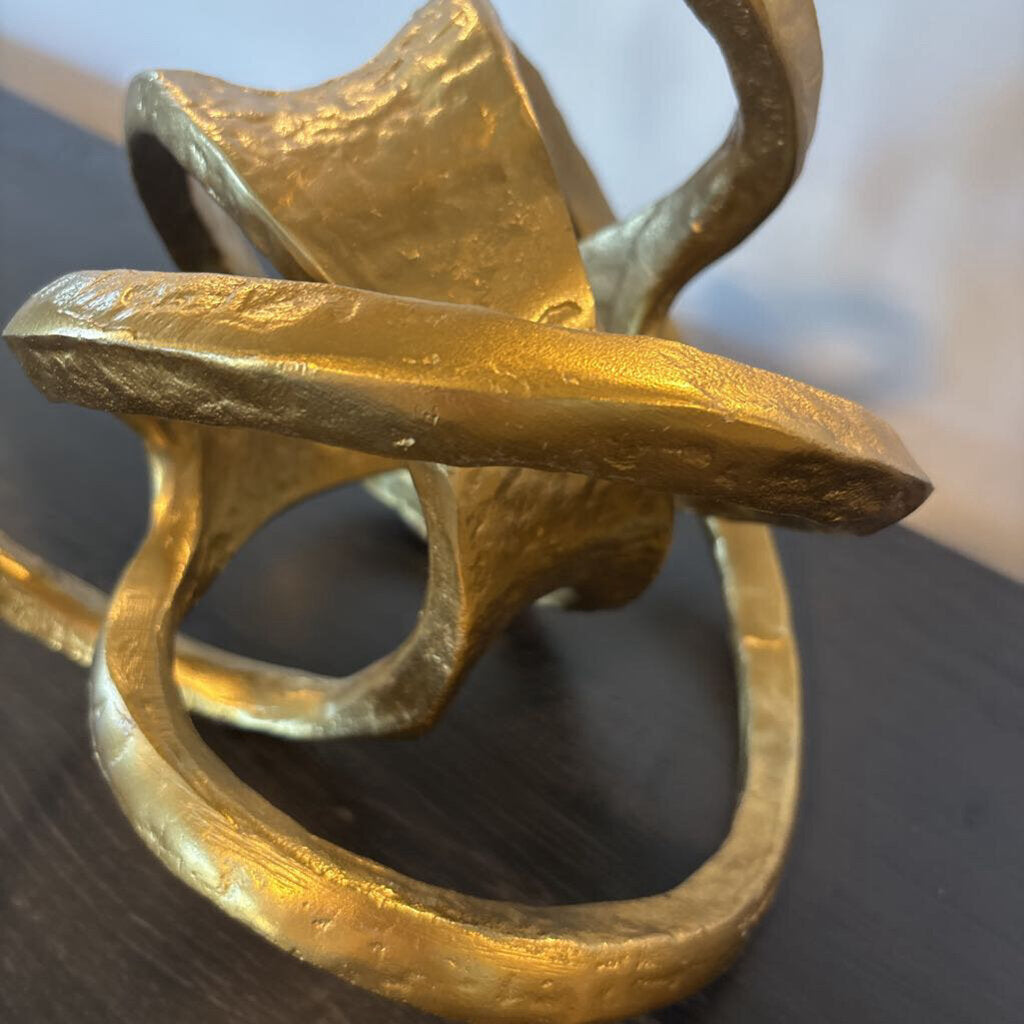 Gold Decorative Knot- 10X10X10
