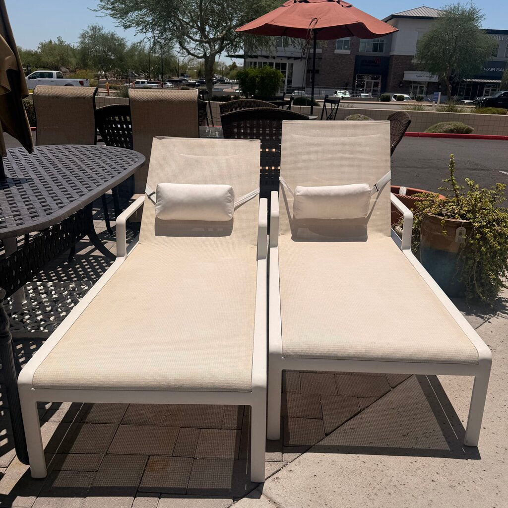 Kettler White Adjustable Lounge Chairs - Pair - 73X29X31