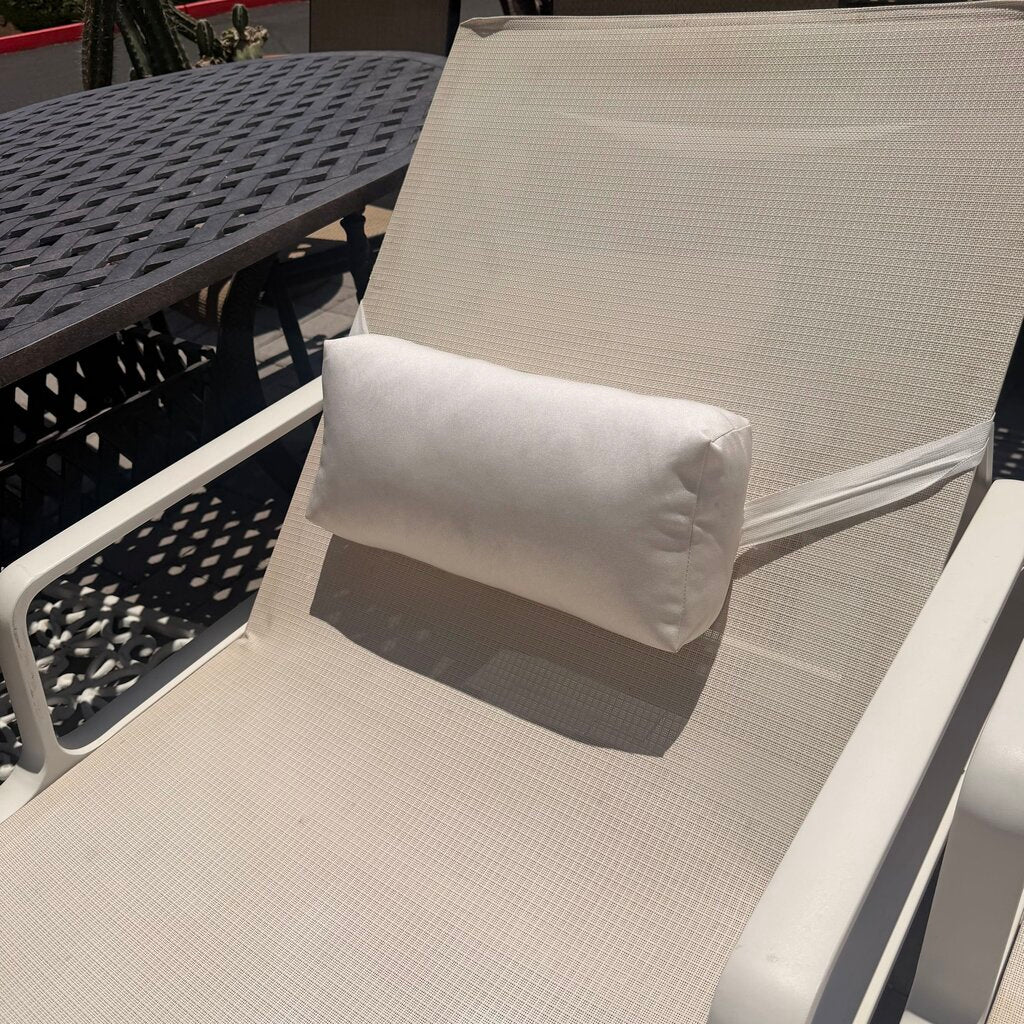 Kettler White Adjustable Lounge Chairs - Pair - 73X29X31