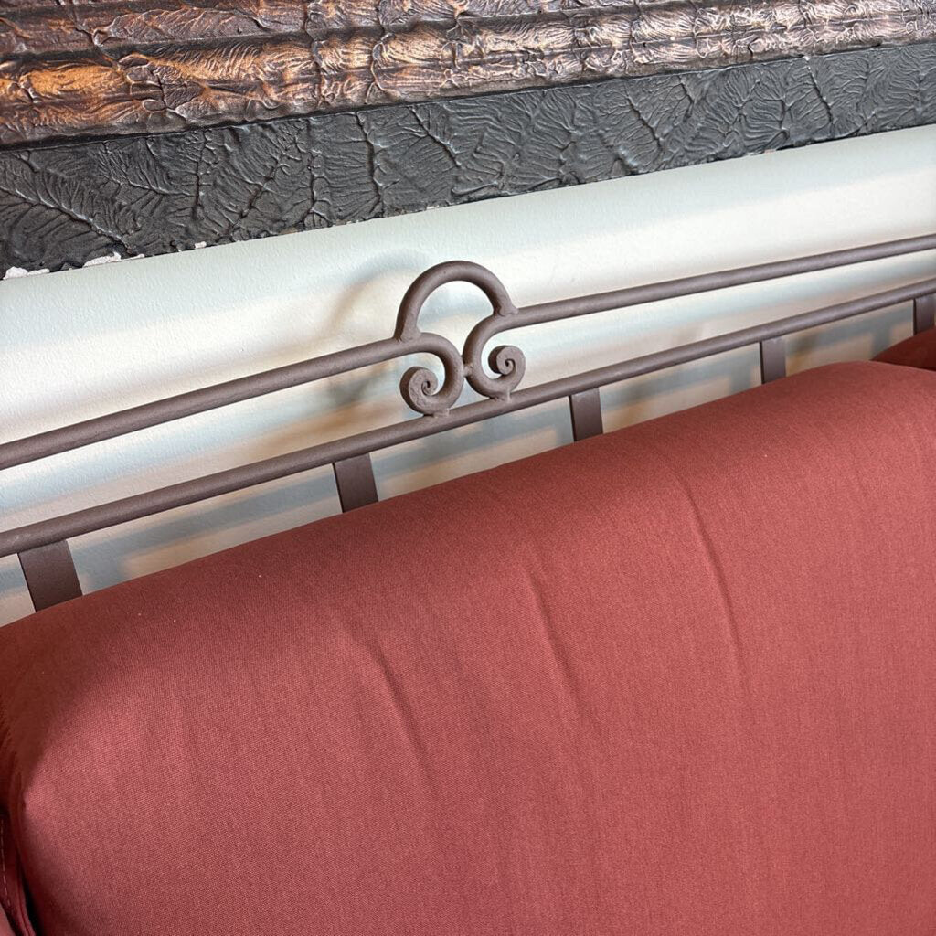 Arizona Iron Sofa W/ Rust Cushions- 82X39X38H