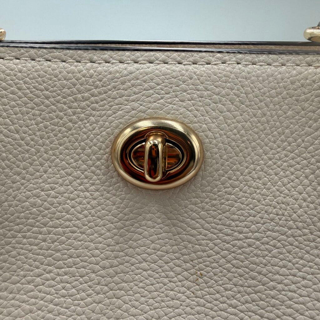 Coach Turnlock Chain Tote Chalk Pebbled Leather Shoulder Bag