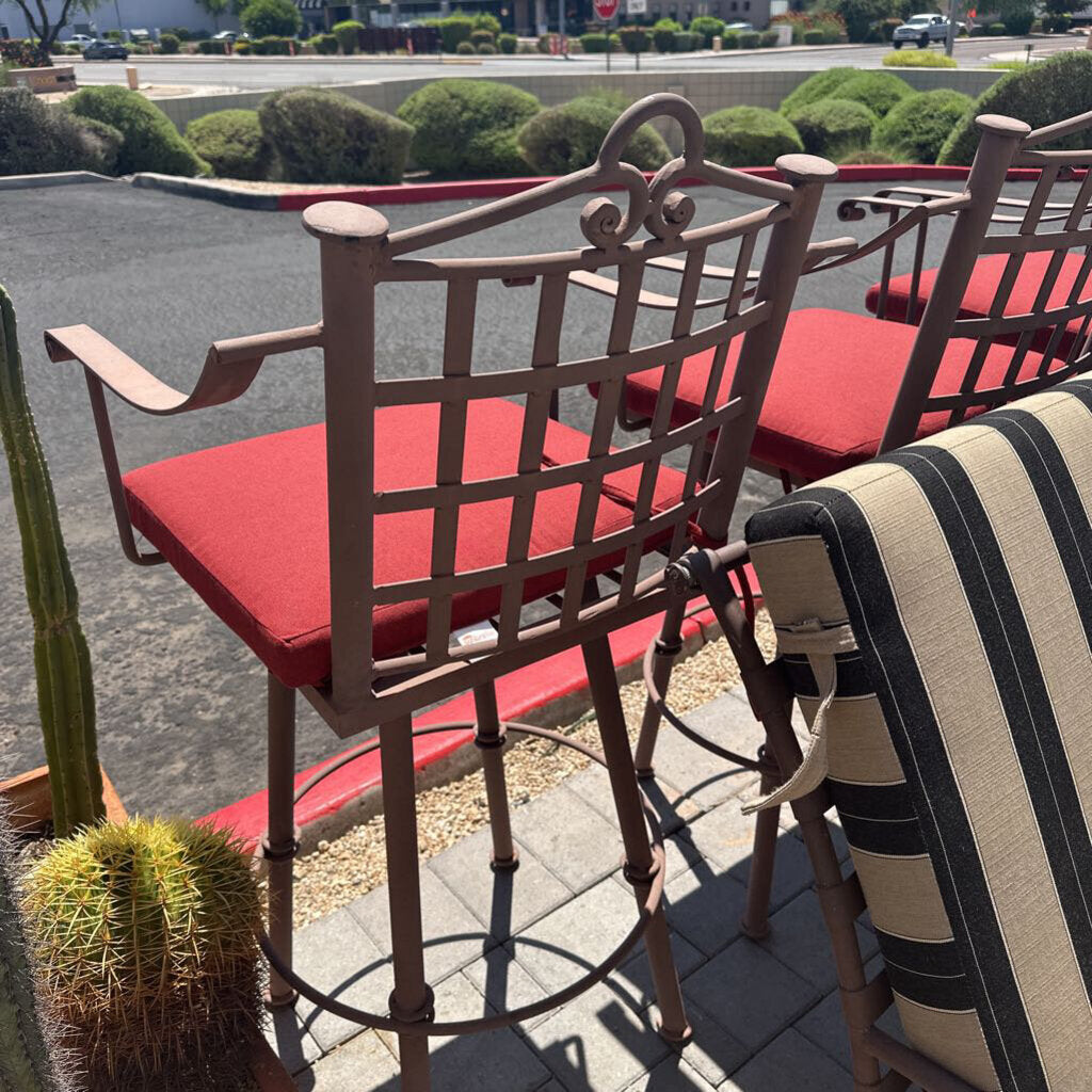 Arizona Iron Patio Chairs W/ Rust Cushion- Set of 4 (30" Seat)