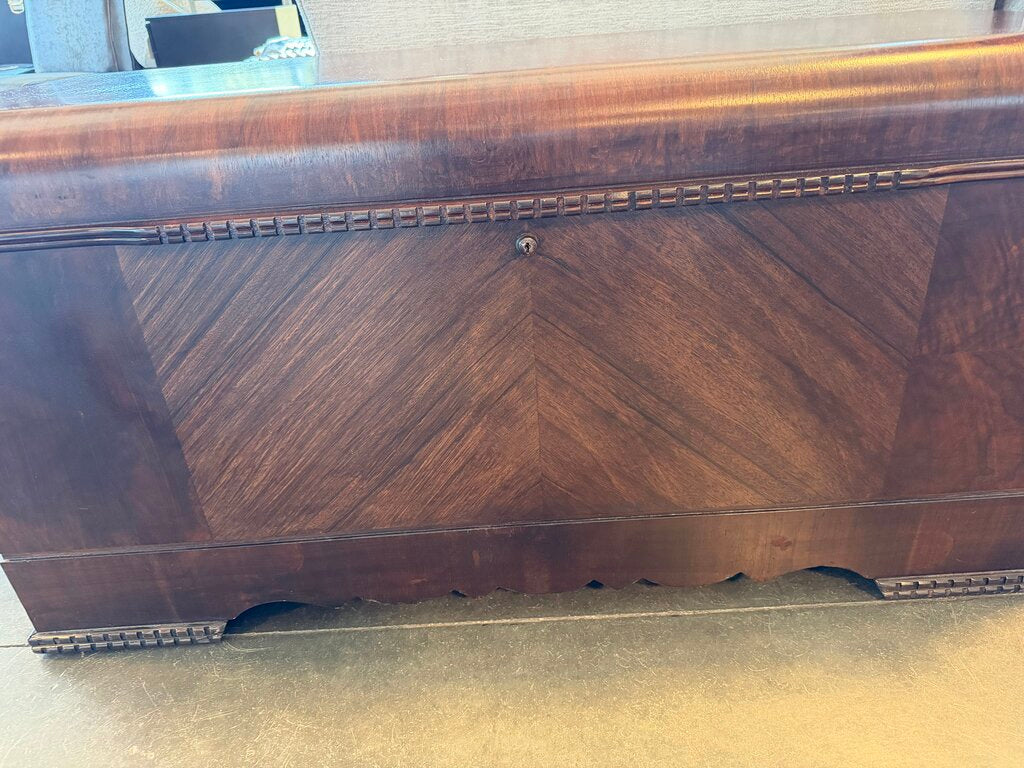 Lane Cedar Lined Hope Chest -46X18.5X23H