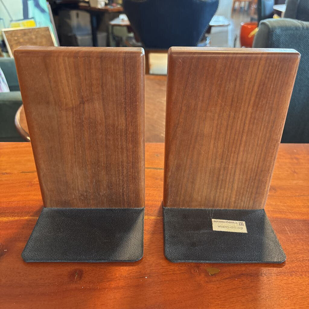 Vintage Jane and Gordon Martz Bookends Marshall Studios - 5X4.25X7.75H