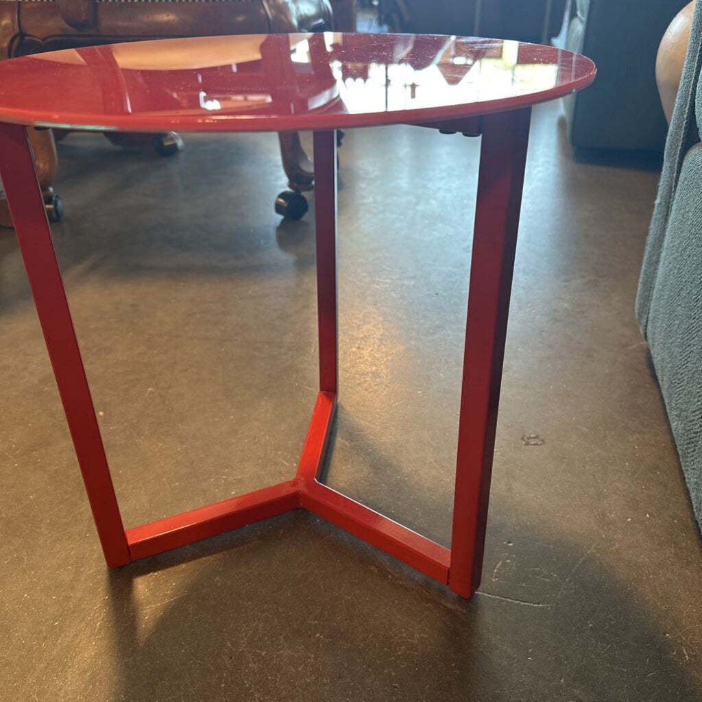 Round Red Glass Side Table - 15.5X15.75H