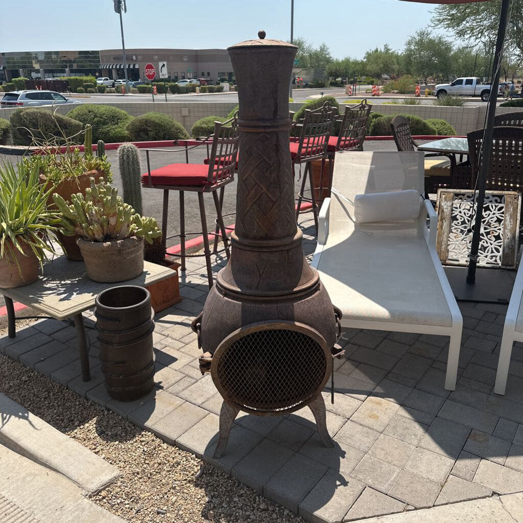 Western Basket Weave Iron Chiminea - 22X60H