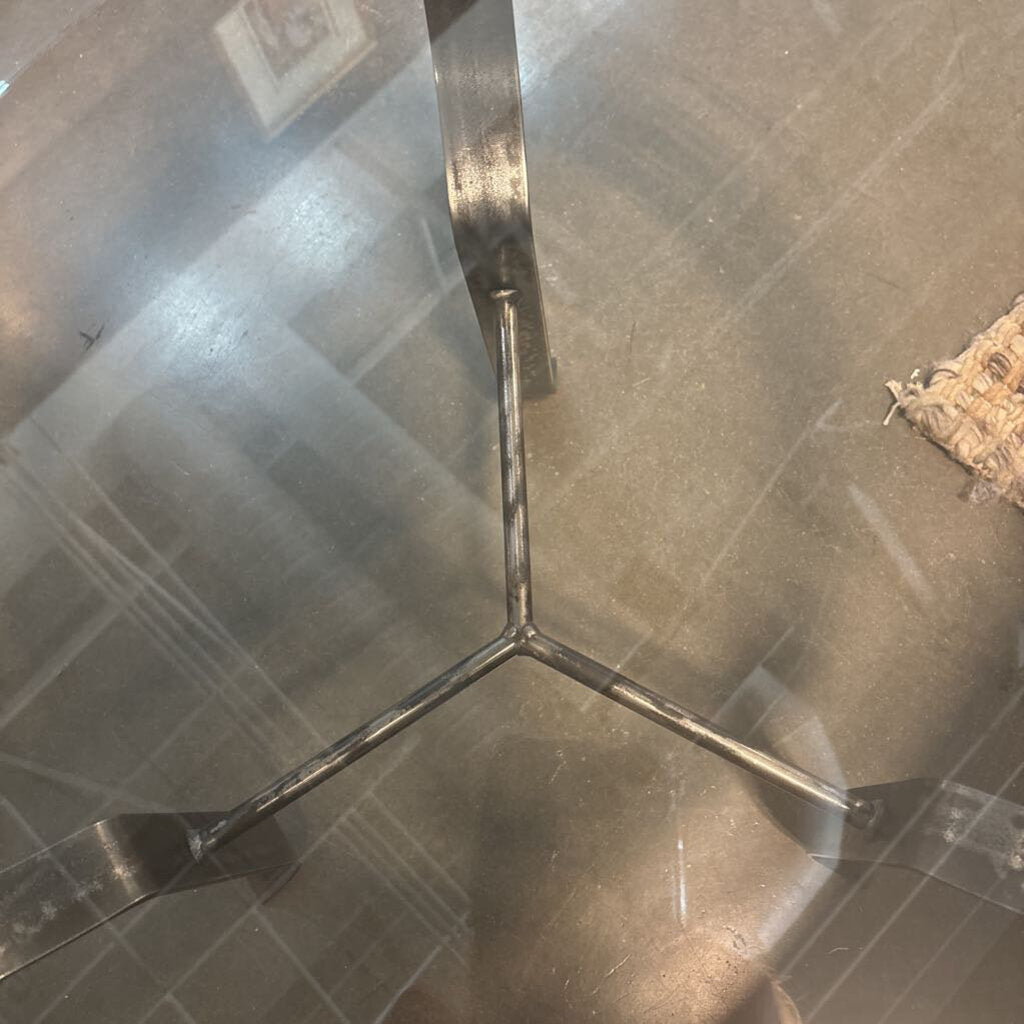 Round Glass Side Table W/ Silver Distressed Metal Base- 26x26X22H
