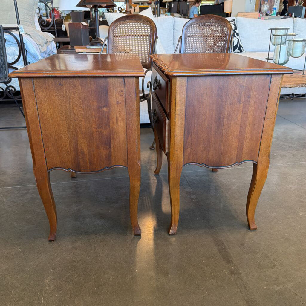 Ethan Allen 2 Drawer Nightstands- 18X26X29H-Pair- AS IS